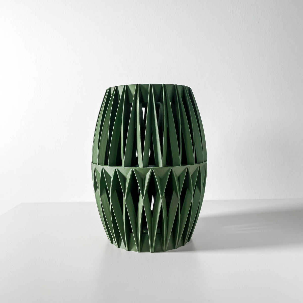 Reni geometric vase for flowers, product view 4
