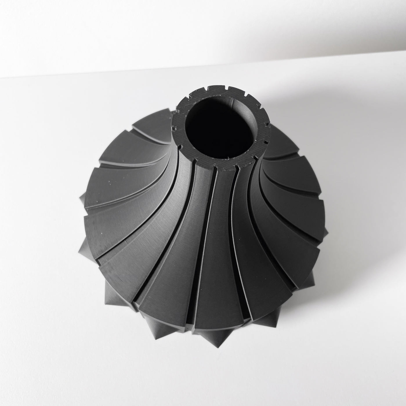 Rinsu Short short wide vase for flowers, product view 2