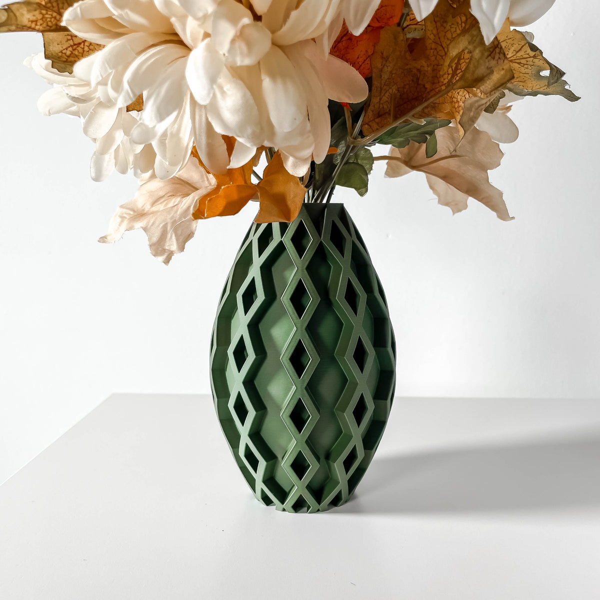 Sumi geometric vase for flowers, product view 1
