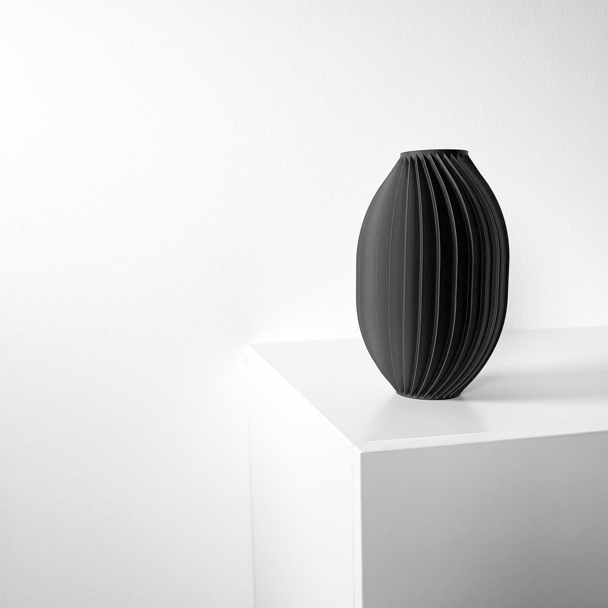 Tivano geometric vase for flowers, product view 4