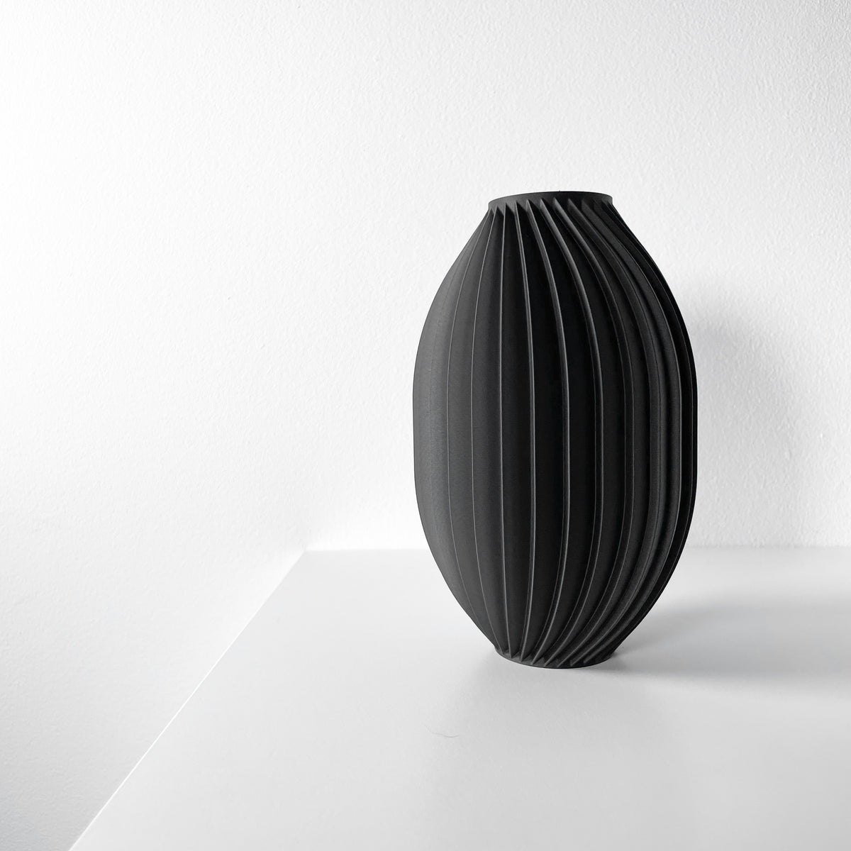 Tivano geometric vase for flowers, product view 2