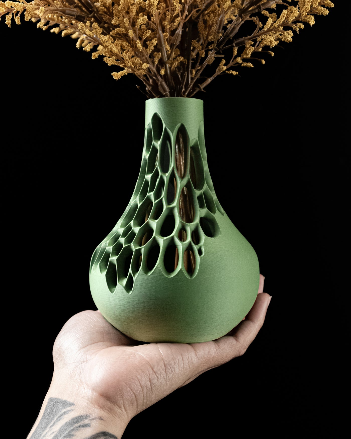 Virus openwork vase for flowers, product view 1