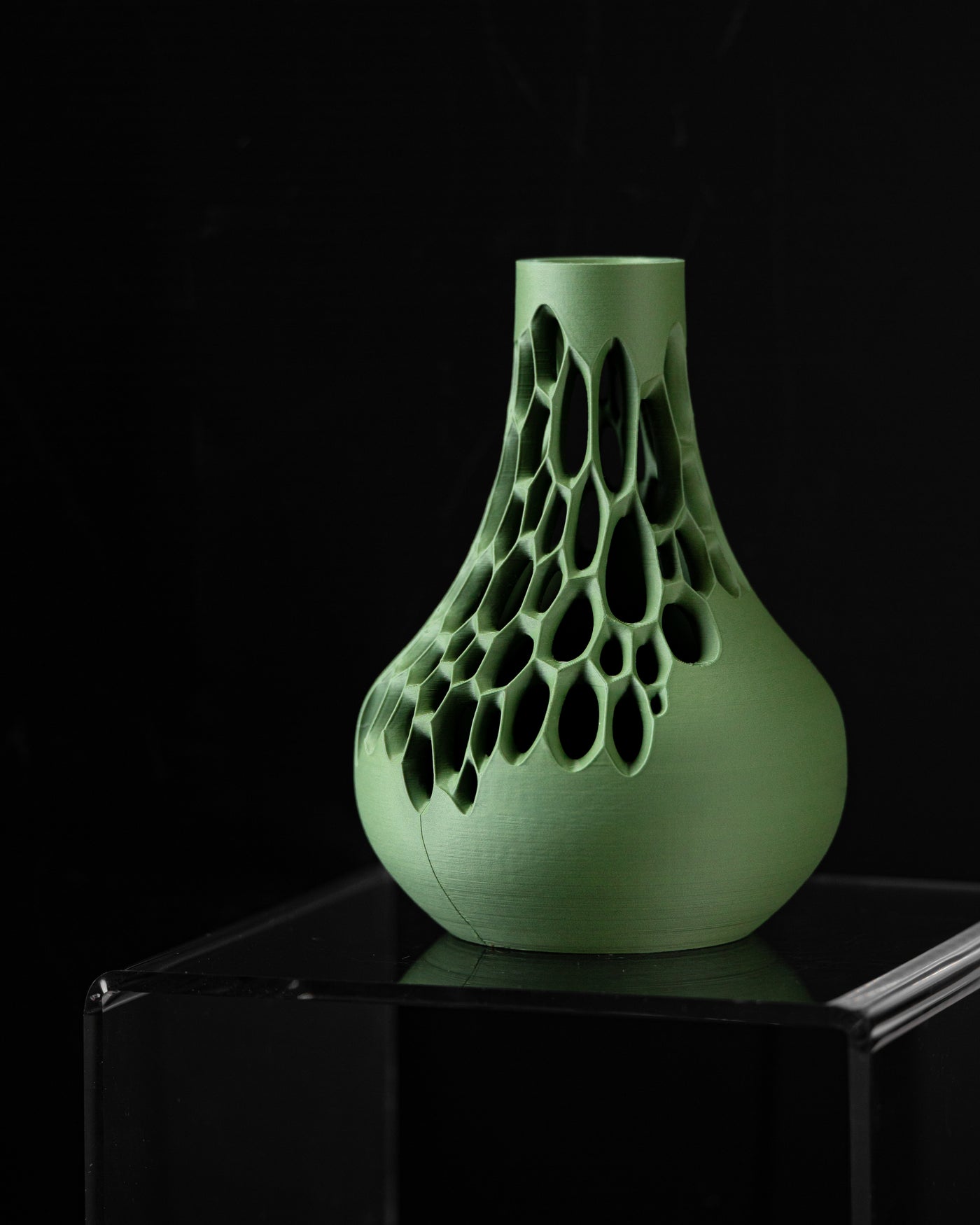 Virus openwork vase for flowers, product view 2