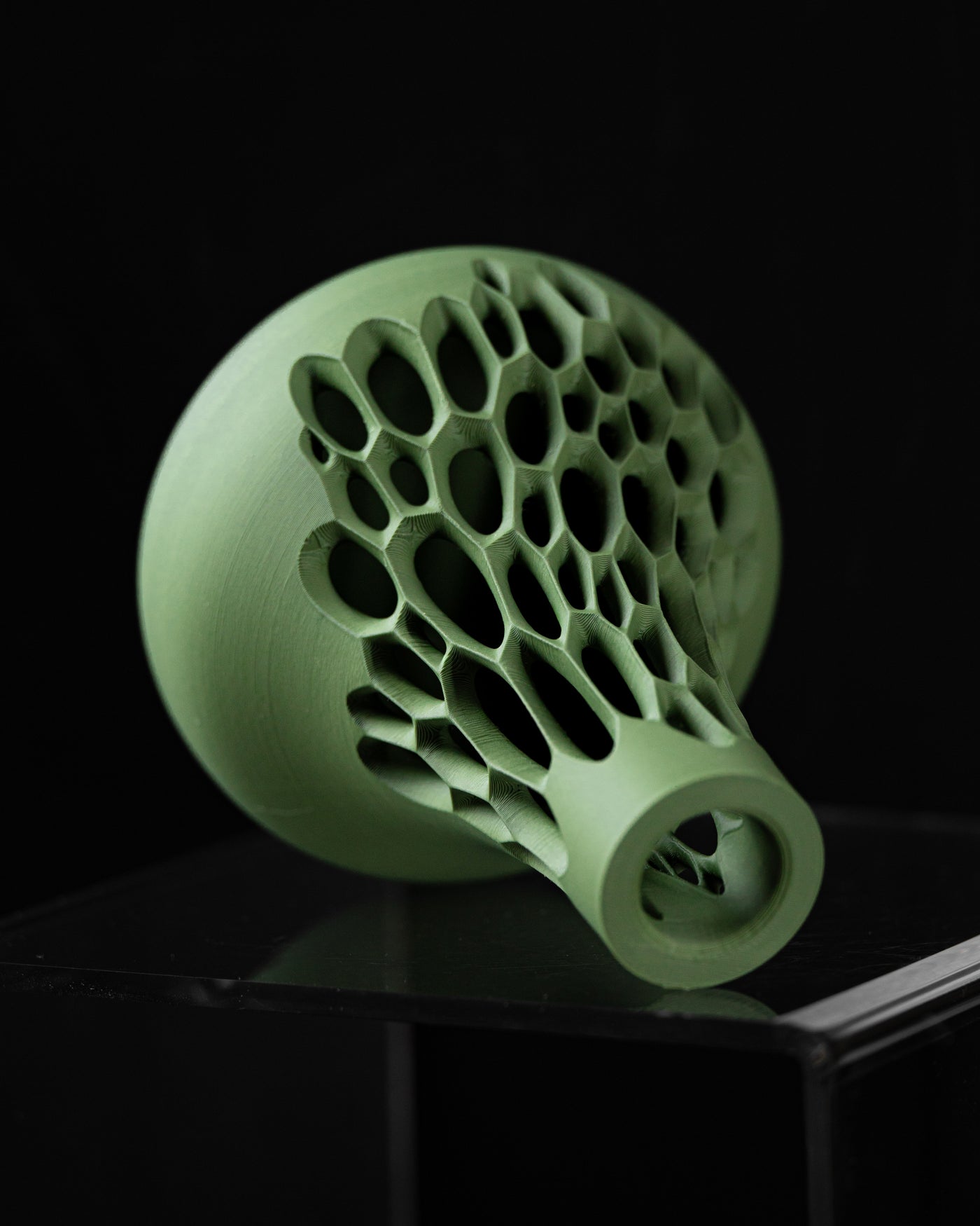Virus openwork vase for flowers, product view 5