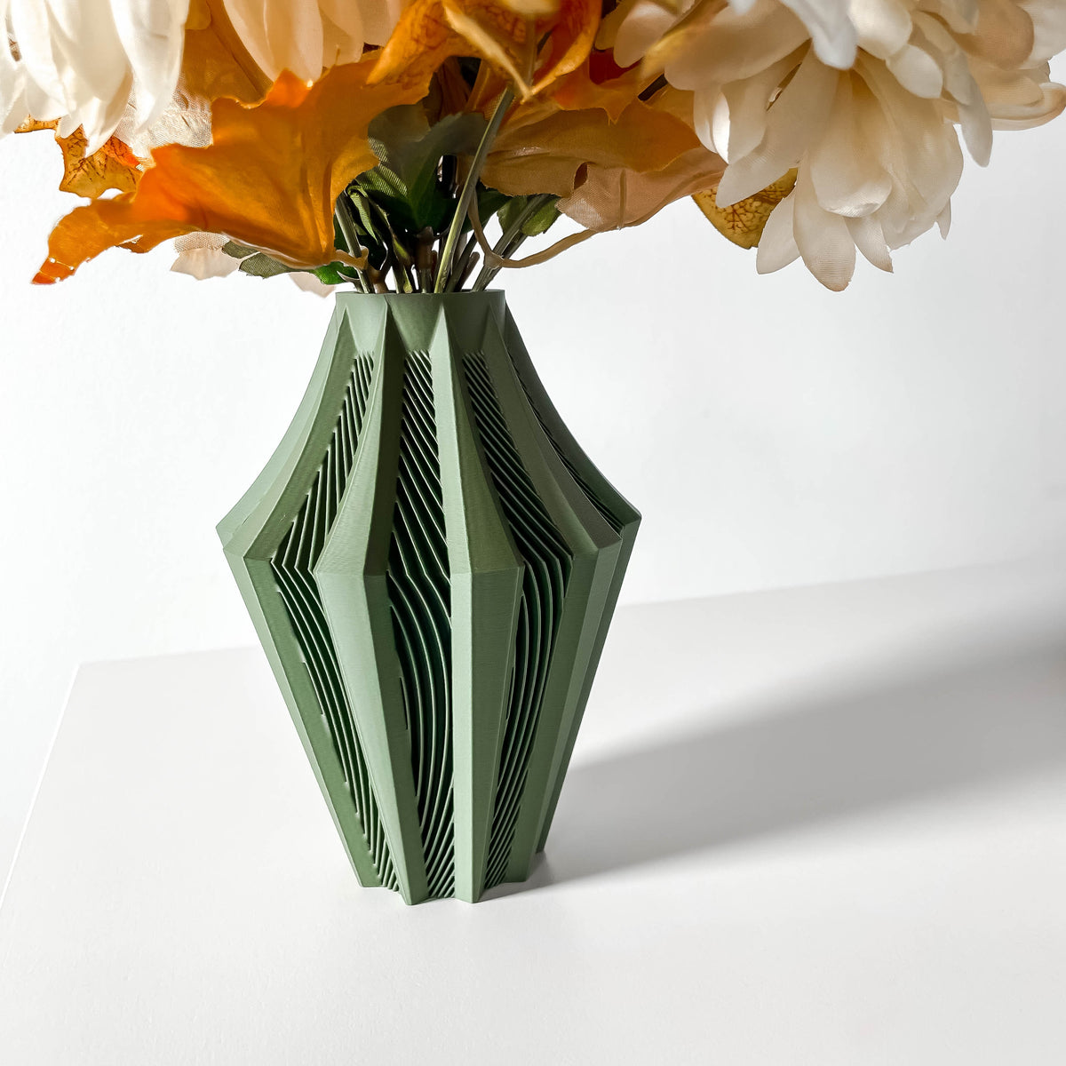 Walo geometric vase for flowers, product view 3