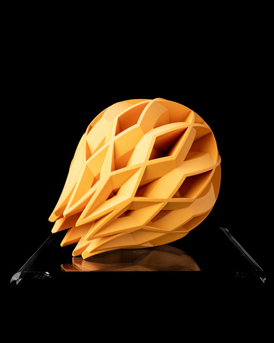 Von vase angled side view showing layered open lattice structure
