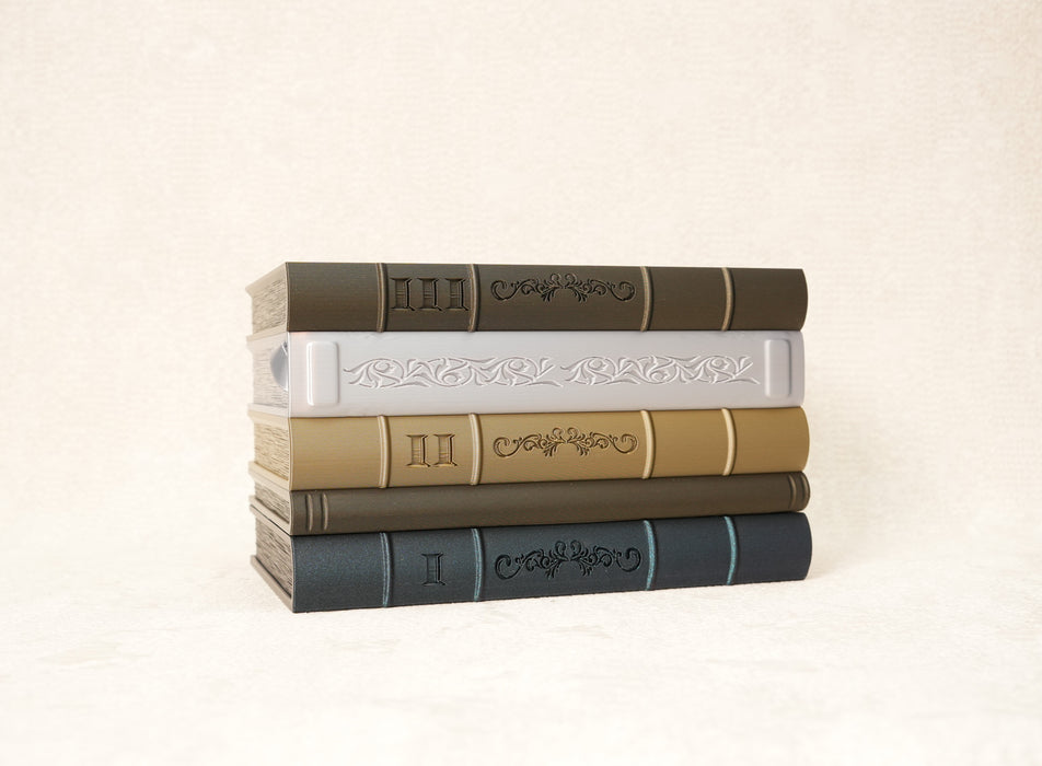 Front view of the vintage book planter "Orven" designed for an indoor plant wall