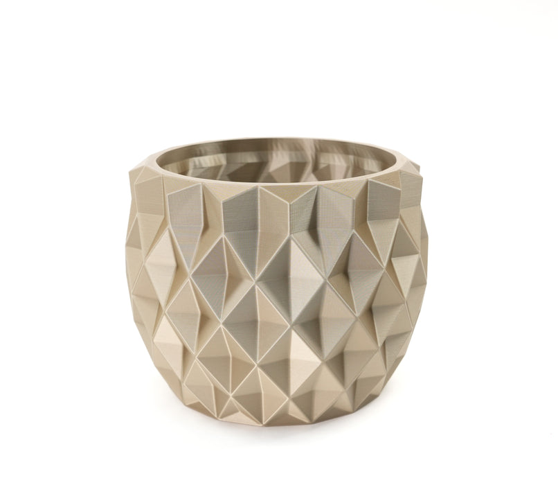 Vertical wall planter “Prizma” showing faceted design for wall planters indoor and plant wall decor