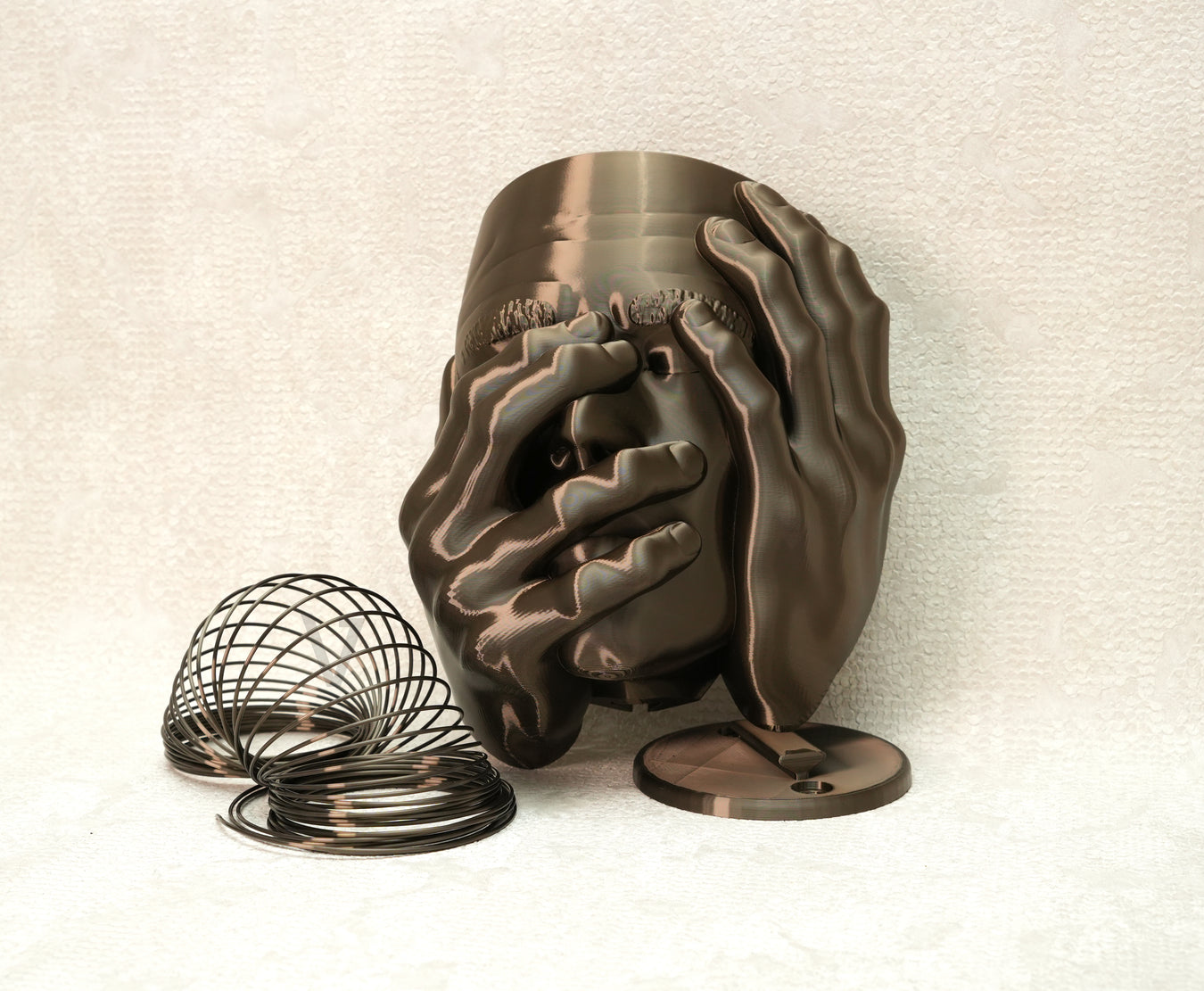 “Atlas” male face wall planter with chain decor