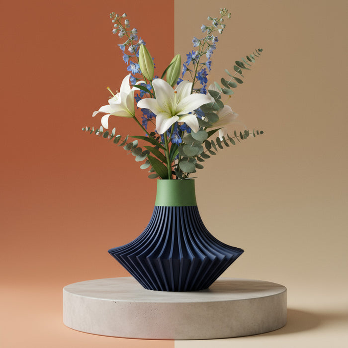 3D Printed Vase "Yin" Vase with Fluted Geometric Design, Single or Multicolor Custom Option
